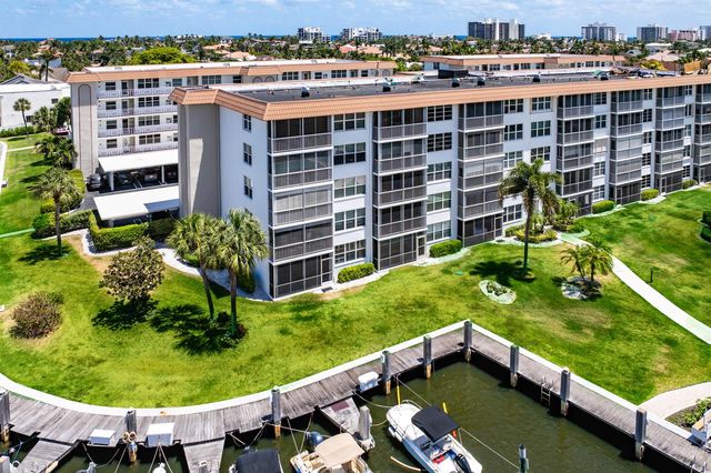 911 Gardenia Drive 154, Delray Beach, FL 33483