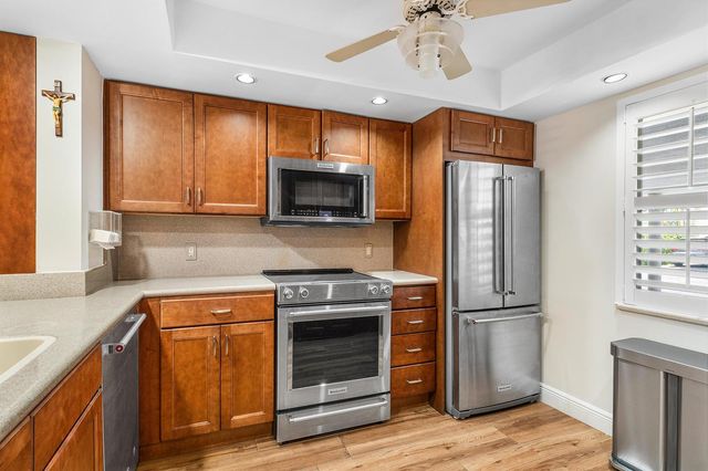 911 Gardenia Drive 154, Delray Beach, FL 33483