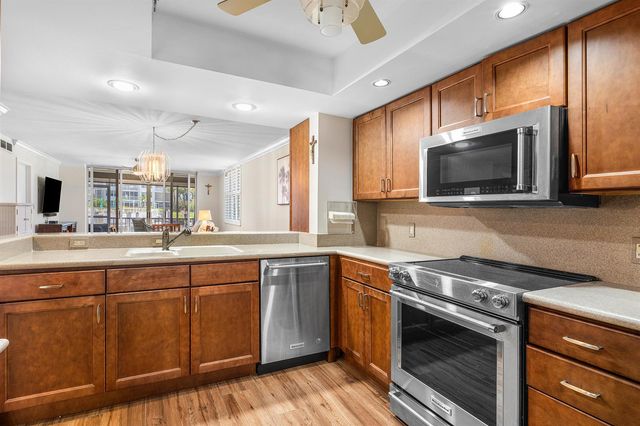 911 Gardenia Drive 154, Delray Beach, FL 33483
