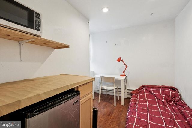 517 N 35TH ST, Philadelphia, PA 19104