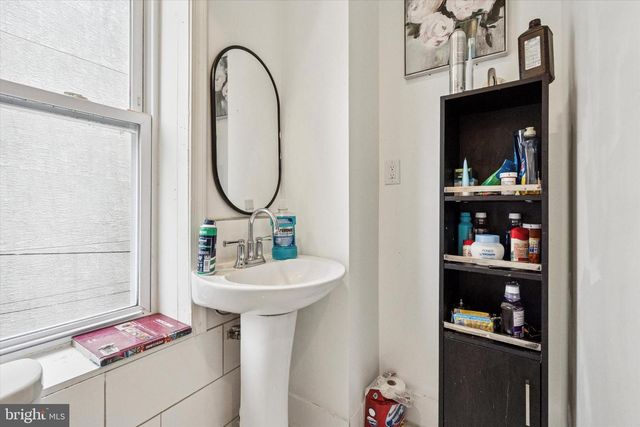 517 N 35TH ST, Philadelphia, PA 19104