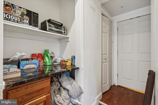 517 N 35TH ST, Philadelphia, PA 19104