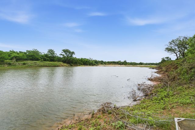 10501-8 Mitchell Bend Court, Granbury, TX 76048