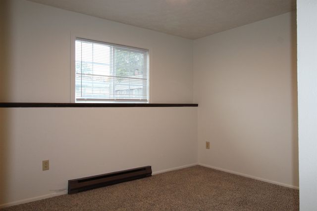 828 E Gordon Ave, Spokane, WA 99207