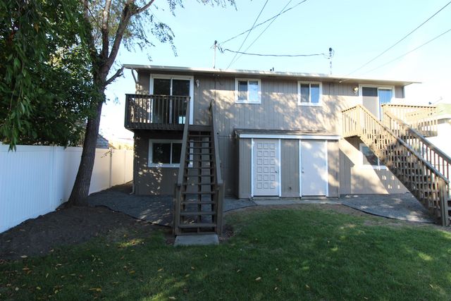 828 E Gordon Ave, Spokane, WA 99207