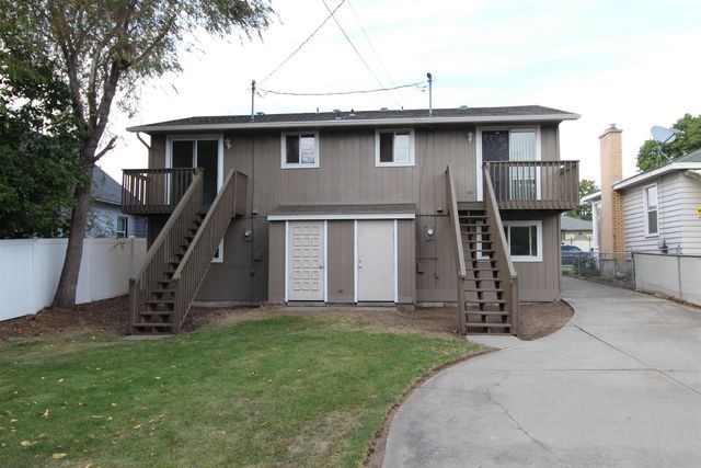 828 E Gordon Ave, Spokane, WA 99207