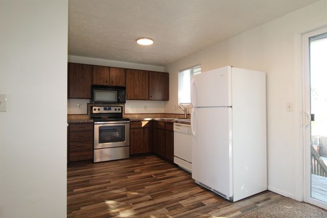 828 E Gordon Ave, Spokane, WA 99207