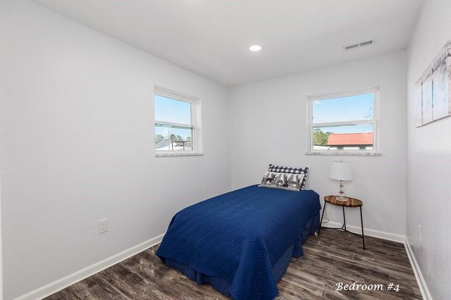 195 Lakeside Drive, Zavalla, TX 75980