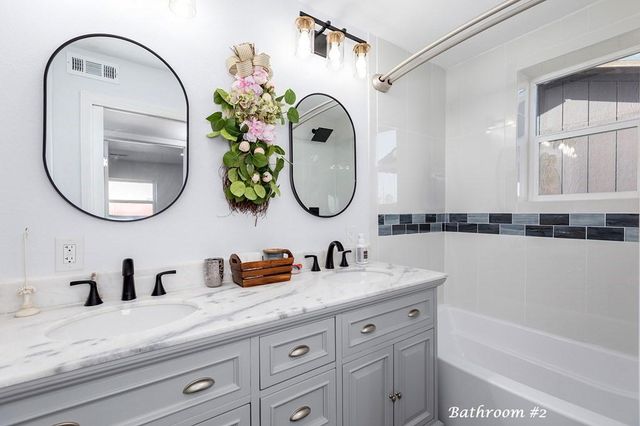 195 Lakeside Drive, Zavalla, TX 75980