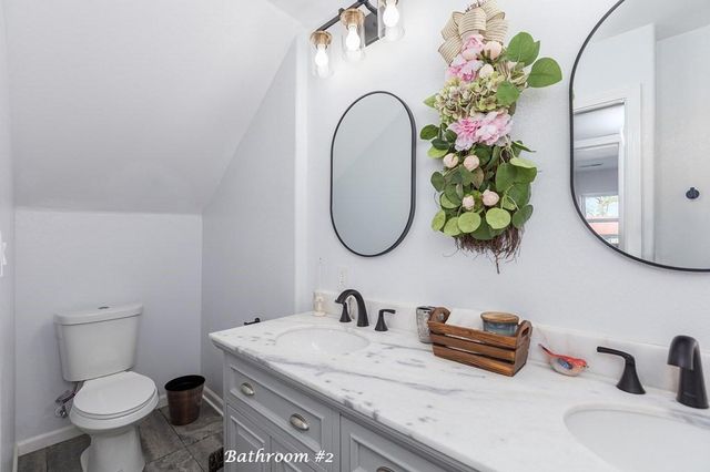 195 Lakeside Drive, Zavalla, TX 75980