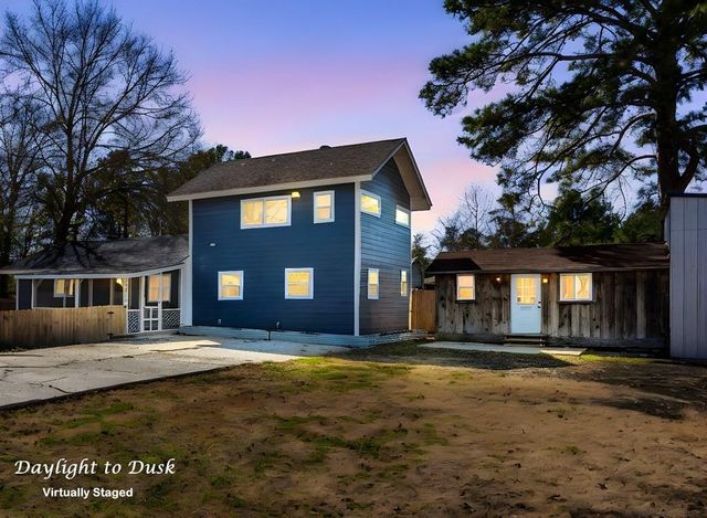 195 Lakeside Drive, Zavalla, TX 75980