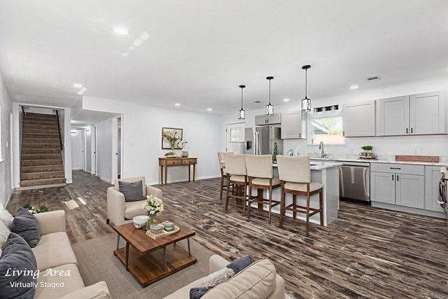 195 Lakeside Drive, Zavalla, TX 75980