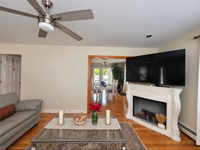 349 Blackstone Street, Providence, RI 02907