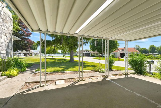 213 Willow Court, Kendallville, IN 46755