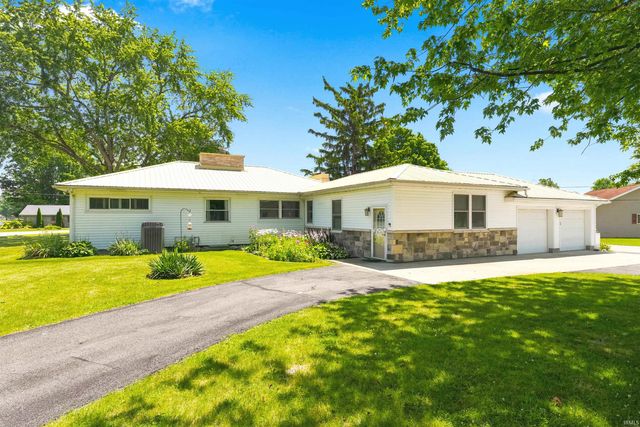 213 Willow Court, Kendallville, IN 46755