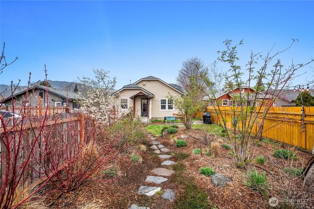 909 Kittitas Street, Wenatchee, WA 98801