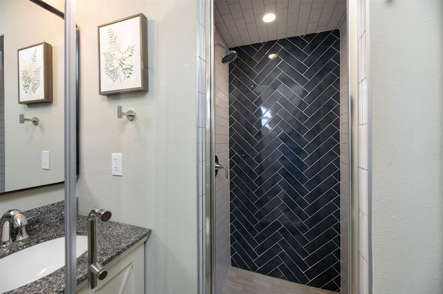 5509 Wheaton Drive, Fort Worth, TX 76133