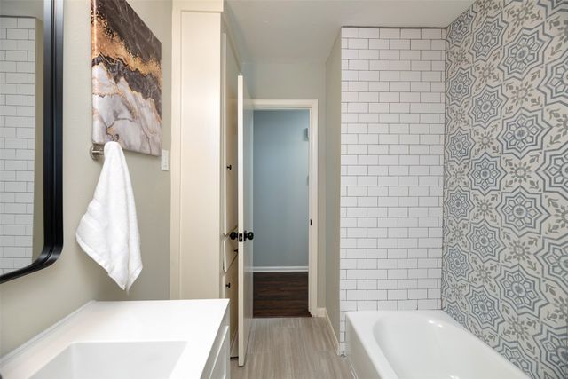 5509 Wheaton Drive, Fort Worth, TX 76133