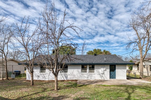 5509 Wheaton Drive, Fort Worth, TX 76133