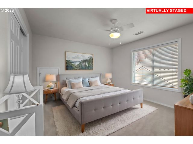 6374 Ne MARINA Ct, Hillsboro, OR 97124