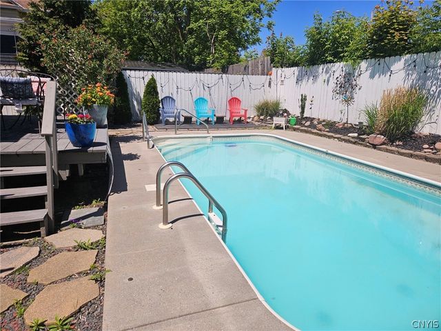 133 Curtis Place, Auburn, NY 13021