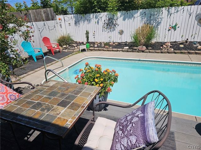 133 Curtis Place, Auburn, NY 13021