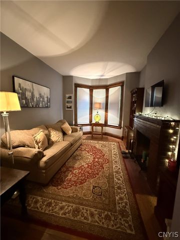 133 Curtis Place, Auburn, NY 13021