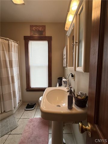 133 Curtis Place, Auburn, NY 13021
