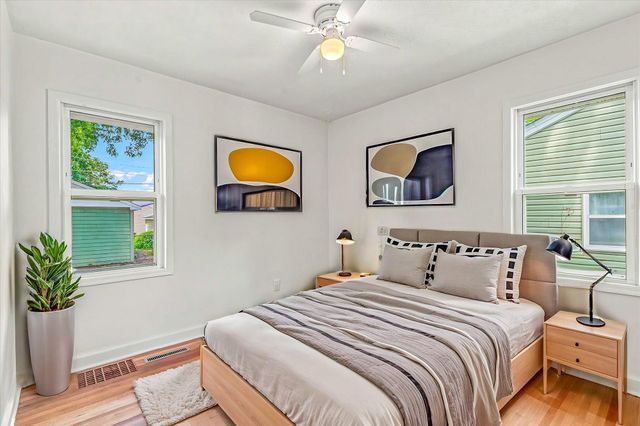 285 Hazelwood Street, Saint Paul, MN 55106