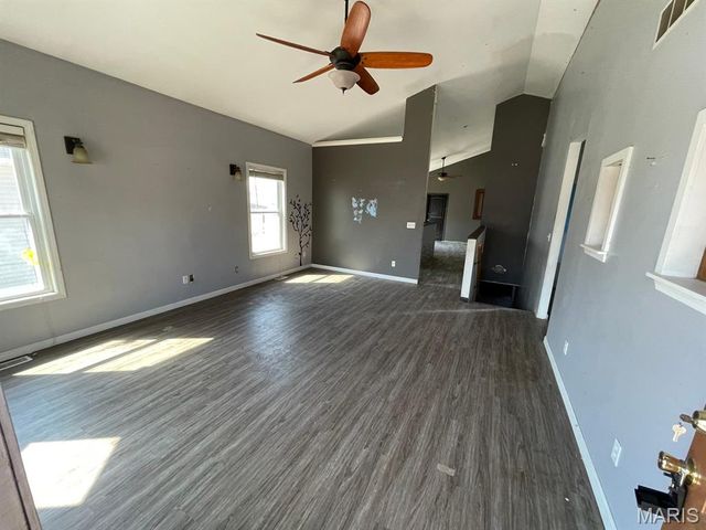 560 Prospect Street, Wood River, IL 62095