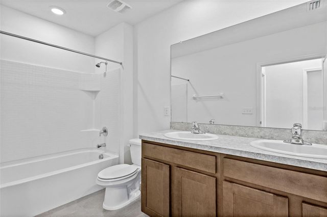 16549 SECRET MEADOW DRIVE, Odessa, FL 33556