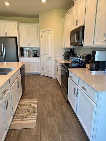 8999 FLUFFY LIE COURT, Davenport, FL 33896