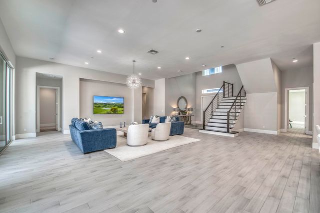 9364 Coral Isles Circle, Palm Beach Gardens, FL 33412