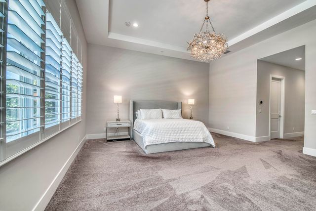 9364 Coral Isles Circle, Palm Beach Gardens, FL 33412