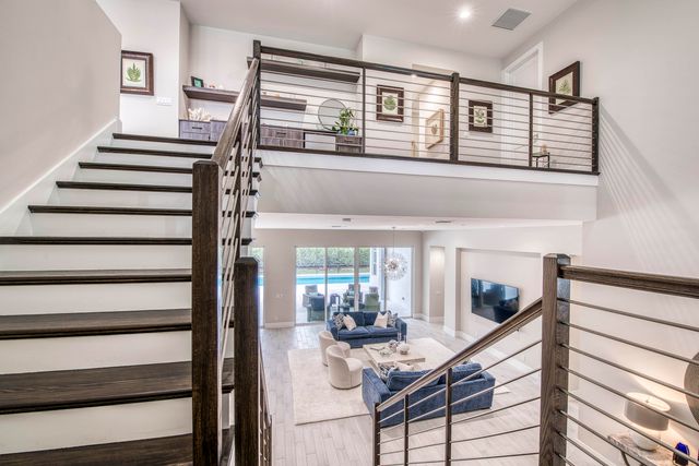 9364 Coral Isles Circle, Palm Beach Gardens, FL 33412