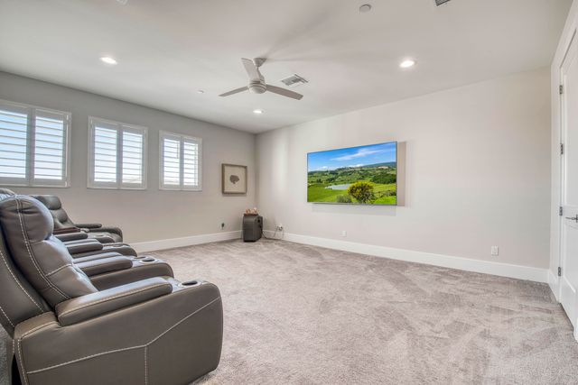 9364 Coral Isles Circle, Palm Beach Gardens, FL 33412