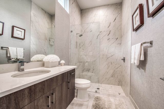 9364 Coral Isles Circle, Palm Beach Gardens, FL 33412