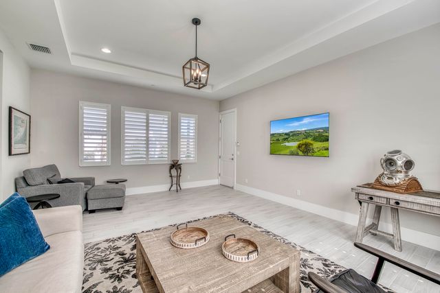 9364 Coral Isles Circle, Palm Beach Gardens, FL 33412