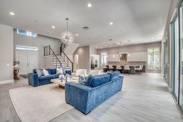 9364 Coral Isles Circle, Palm Beach Gardens, FL 33412