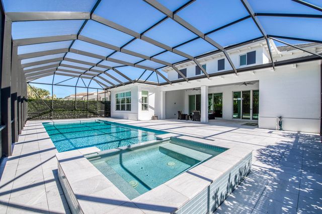 9364 Coral Isles Circle, Palm Beach Gardens, FL 33412