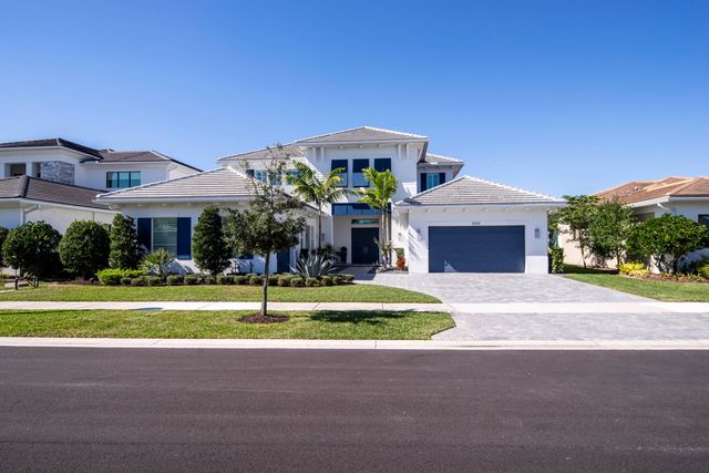 9364 Coral Isles Circle, Palm Beach Gardens, FL 33412