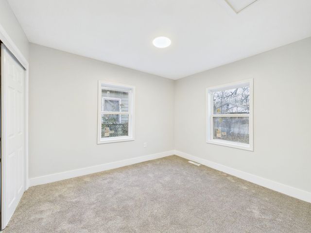 801 E 4th St, Wellington, KS 67152