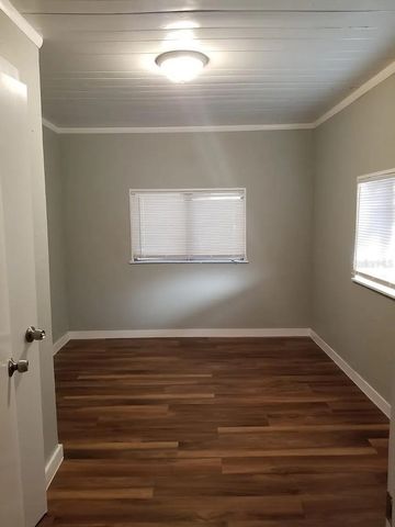 1410 E ANNIE STREET, Tampa, FL 33612
