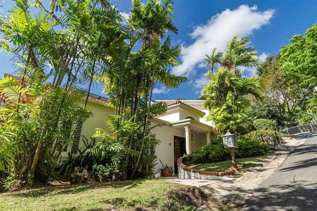 A-12 VISTA LINDA, Guaynabo, PR 00969