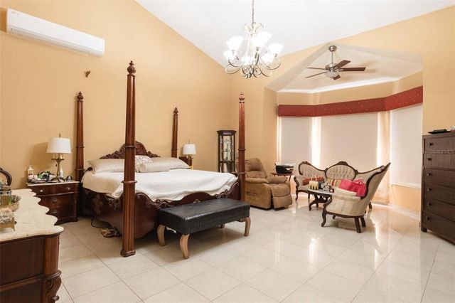 A-12 VISTA LINDA, Guaynabo, PR 00969