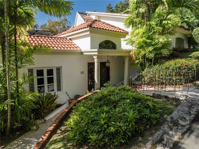 A-12 VISTA LINDA, Guaynabo, PR 00969