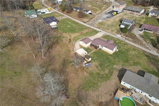 383 Kilgore Road, Scott Depot, WV 25560