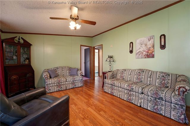 383 Kilgore Road, Scott Depot, WV 25560