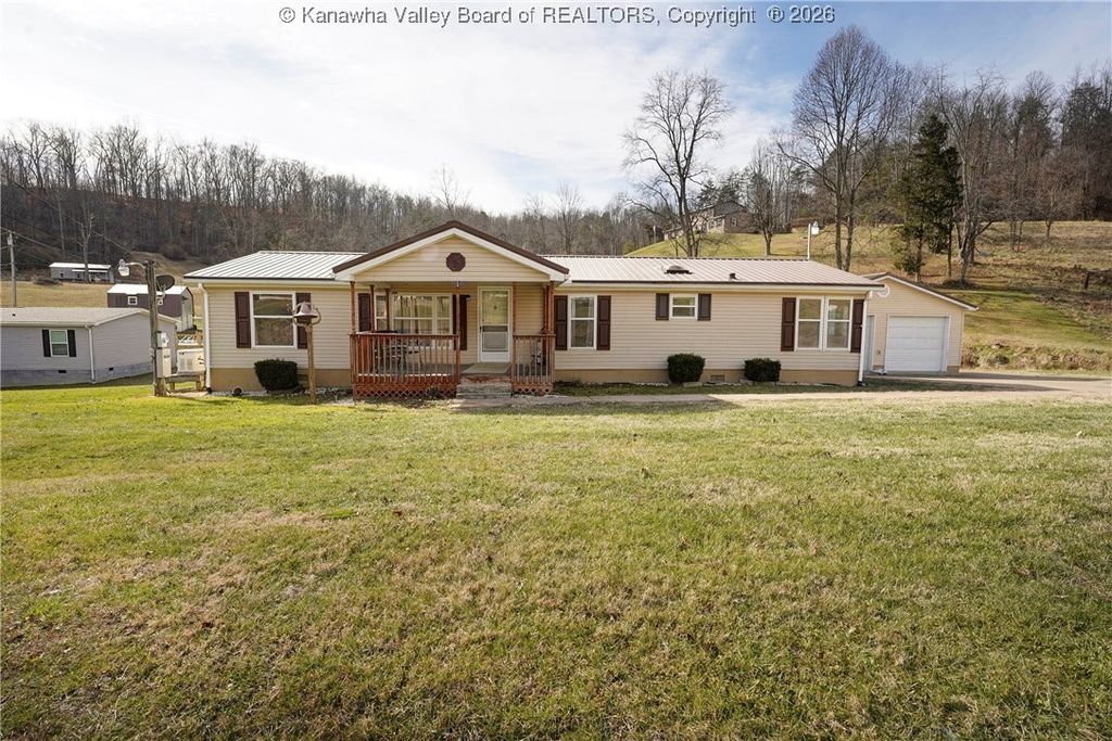 383 Kilgore Road, Scott Depot, WV 25560