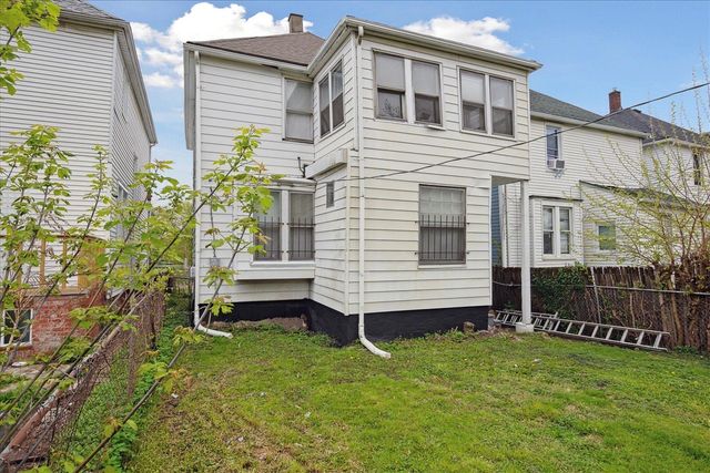 5421 Fischer Street, Detroit, MI 48213